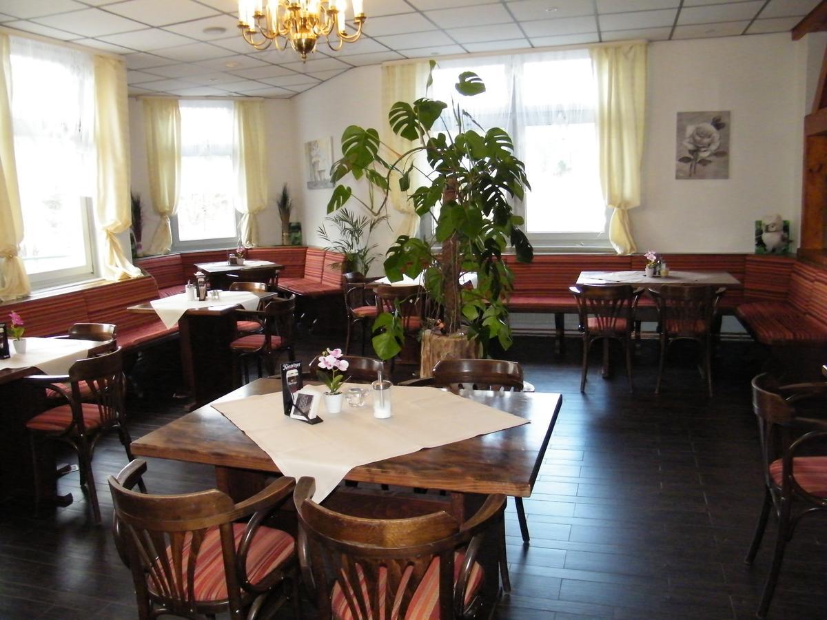 Hotel Restaurant Hohe Tanne Grossbreitenbach Exteriér fotografie